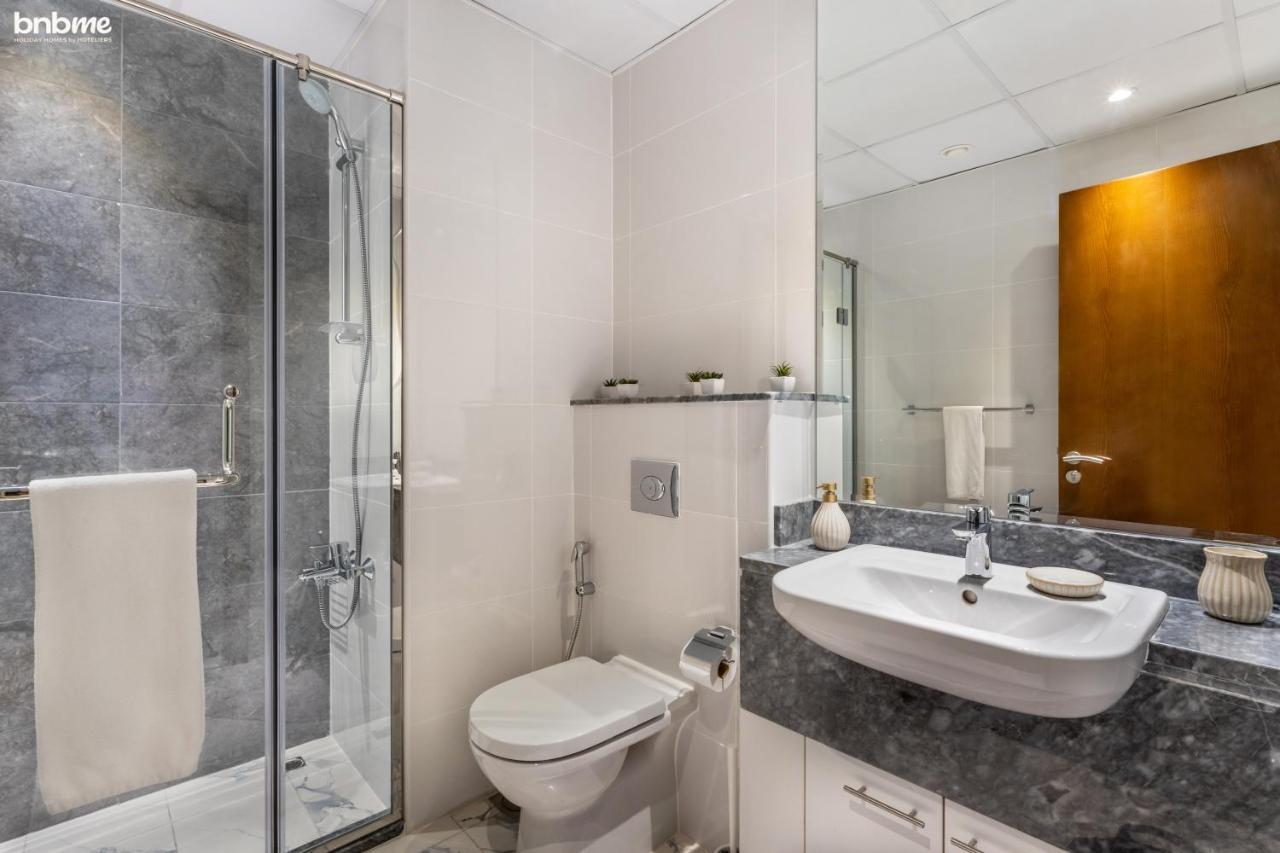 Bnbmehomes - Luxury 2B Apt - Al Habtoor - Amna Tower - 5044 Dubái Exterior foto